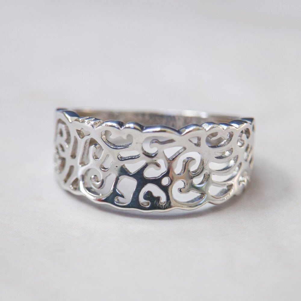 Sterling Openwork Scroll Band — Size 8